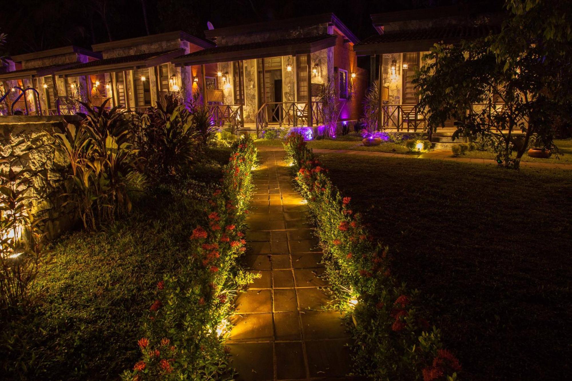 Villa Pinnawala Kültér fotó