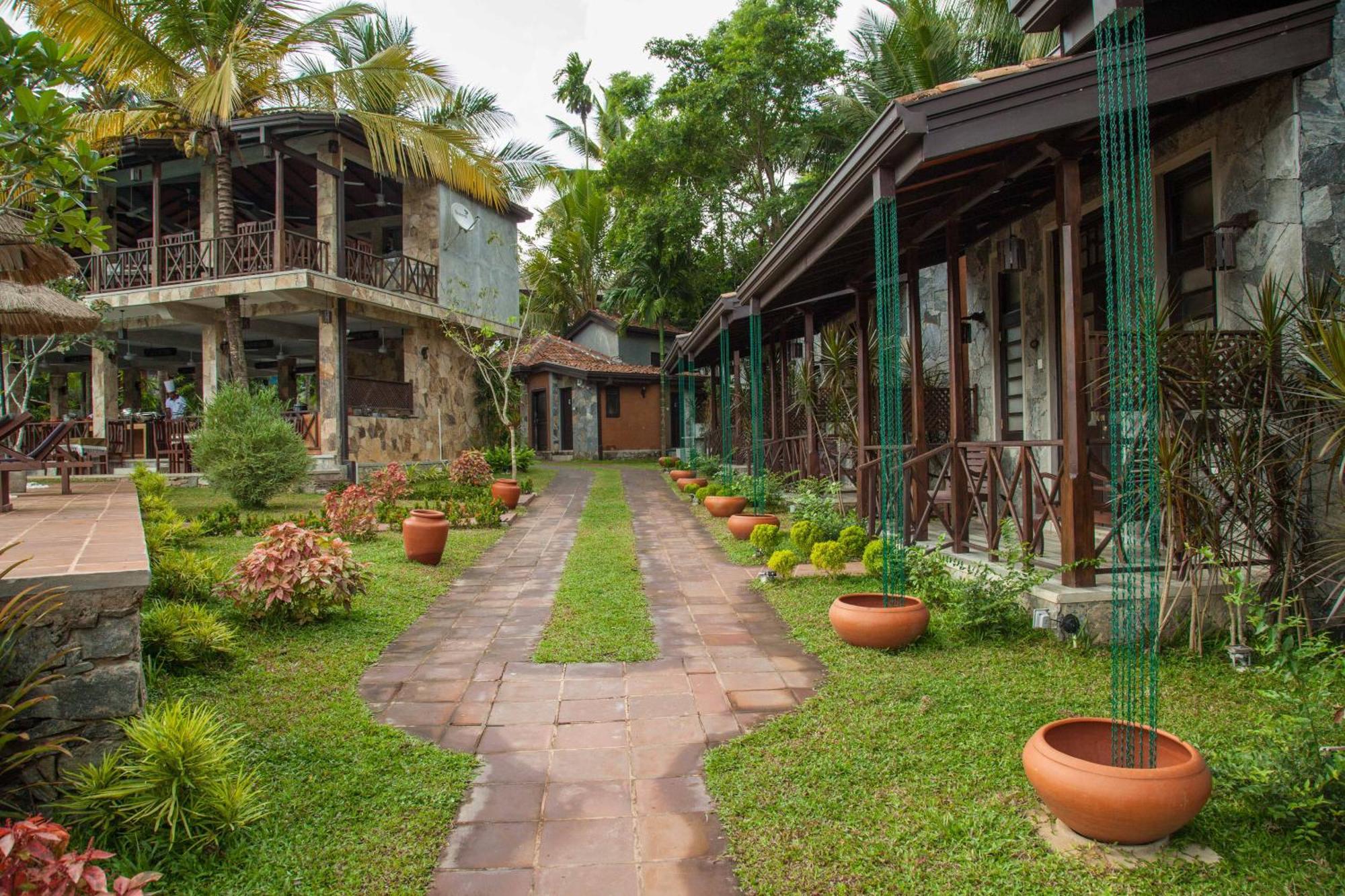 Villa Pinnawala Kültér fotó